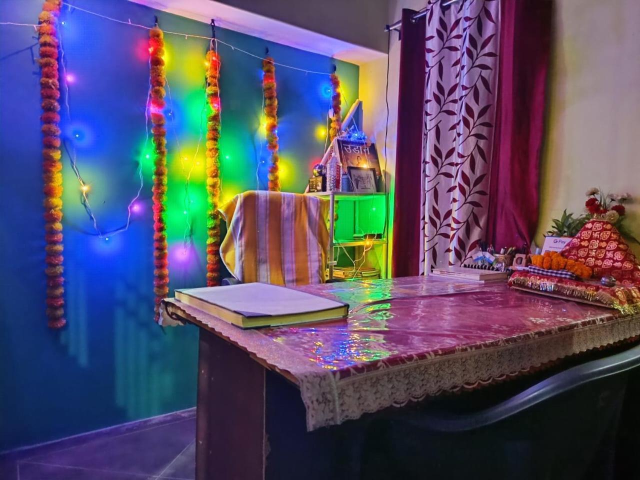 Jpm Guest House Váránaszi Kültér fotó