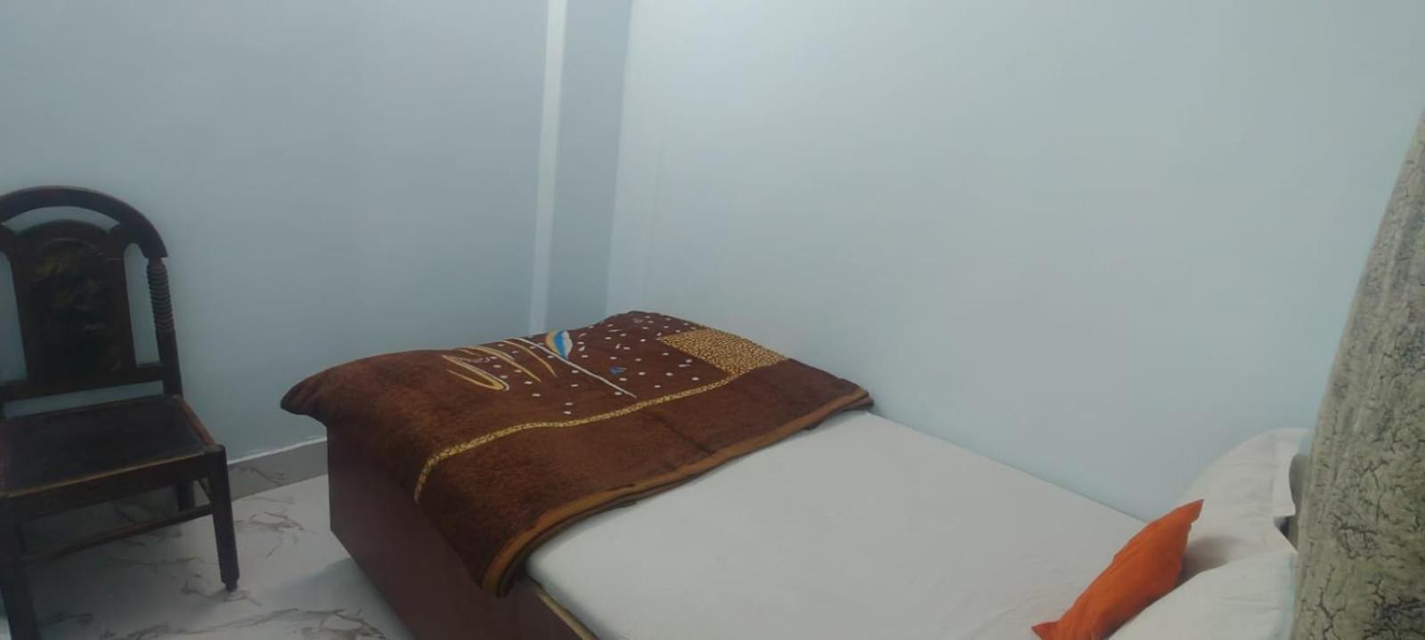 Jpm Guest House Váránaszi Kültér fotó